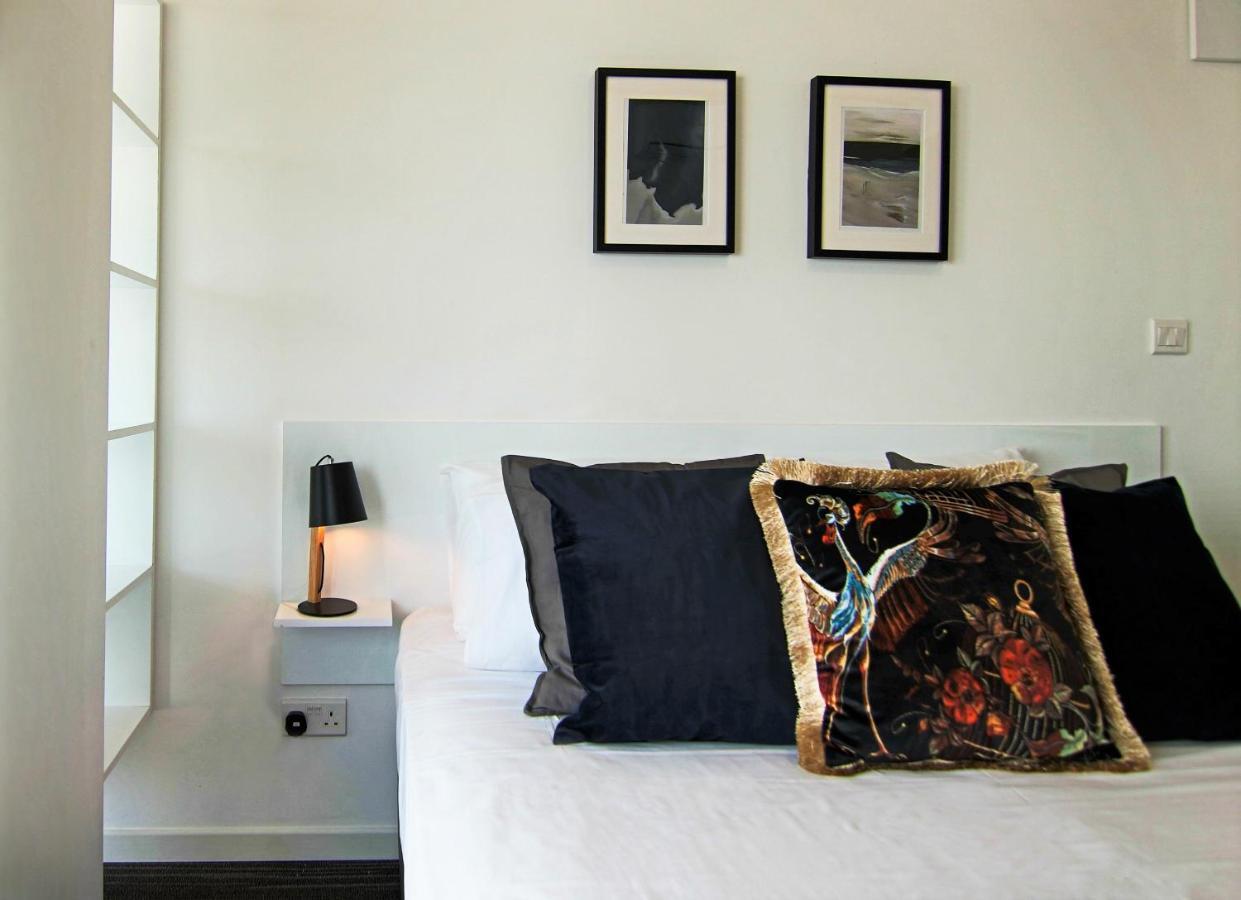 Phaedrus Living: Luxury Suite Nicosia 509 Bagian luar foto